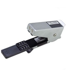 field fiber optic cleaver